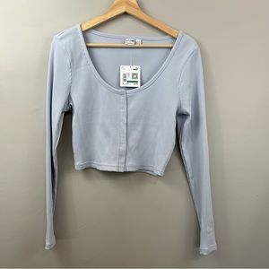 Puma Classics Ribbed Long-Sleeve Snap Front Crop Top | Large